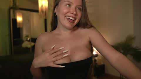 Snapshot of daisy_stacey chatting on 4, 6, 2026 Stacey online show from 4, 6, 2026