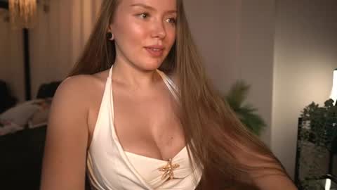Snapshot of daisy_stacey chatting on 7, 7, 2026 Stacey online show from 7, 7, 2026