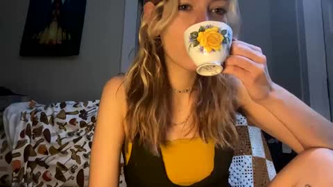 DaisyB3 online show from 3, 1, 2025