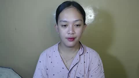 Snapshot of daisylira chatting on 9, 3, 2025 LILY christmas wish breast implant online show from 9, 3, 2025