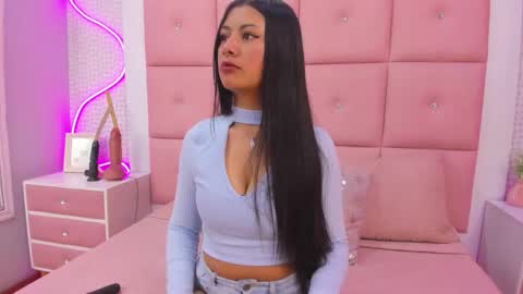 Mariana online show from 27, 10, 2025