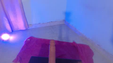 VALENTINA  online show from 28, 10, 2025