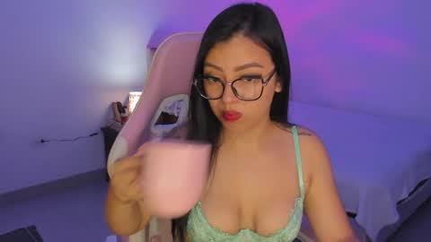 Snapshot of dakoota_luv chatting on 7, 5, 2026 dakoota_luv online show from 7, 5, 2026