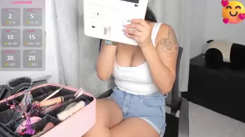 Snapshot of dakota_jenkins chatting on 18, 7, 2026 janeth online show from 18, 7, 2026