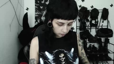 Snapshot of dakota_krall_ chatting on 1, 2, 2026 dakota online show from 1, 2, 2026