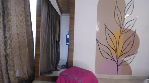    online show from 29, 11, 2025