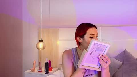 Dakota-Megan online show from 9, 10, 2025