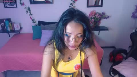 Caroliina online show from 3, 6, 2026