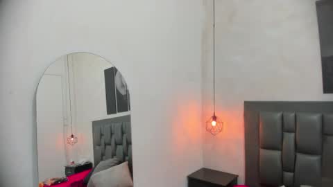 Dakota  online show from 28, 10, 2025