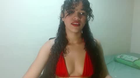 Snapshot of dakota_sweetx chatting on 15, 1, 2025 Dakota And Bellamy online show from 15, 1, 2025