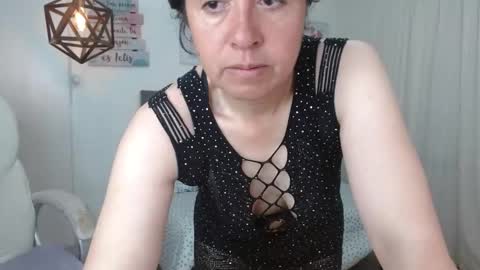 Snapshot of dalila_22 chatting on 3, 10, 2025 Dalila online show from 3, 10, 2025
