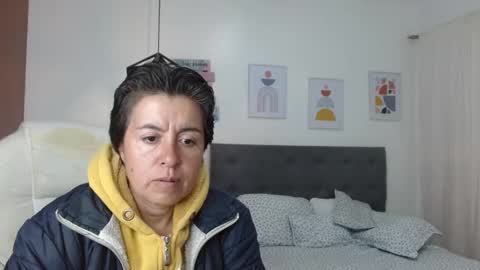 Snapshot of dalila_22 chatting on 8, 10, 2025 Dalila online show from 8, 10, 2025