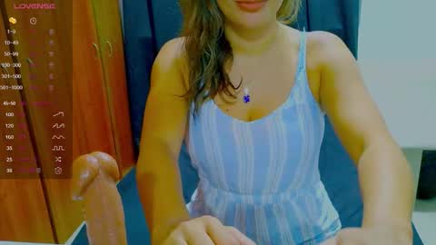 Snapshot of dalila_sexxx chatting on 4, 3, 2026 Dalila online show from 4, 3, 2026