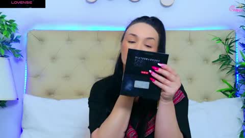 daliyaa_ online show from 14, 5, 2026