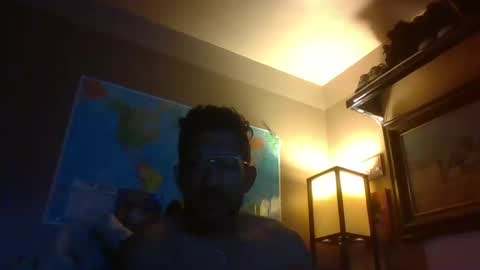 Snapshot of dallaspapi2000 chatting on 25, 12, 2024 alex online show from 25, 12, 2024