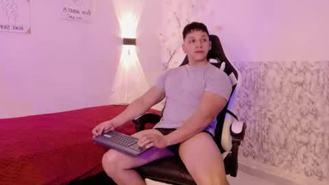 Snapshot of dalton_bigcock chatting on 21, 7, 2026 dalton_bigcock online show from 21, 7, 2026