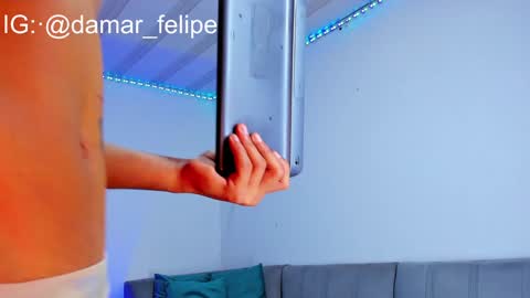 damar_felipe online show from 28, 12, 2024