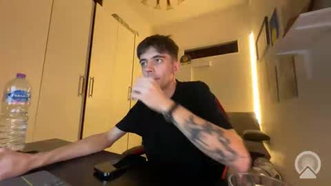 OnlyEry online show from 21, 10, 2025