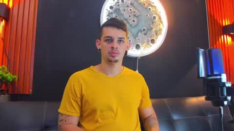 Damian Oliver online show from 10, 3, 2025