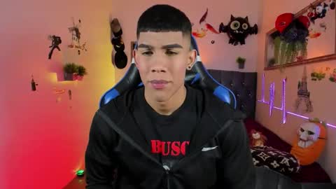 Damian online show from 3, 11, 2025