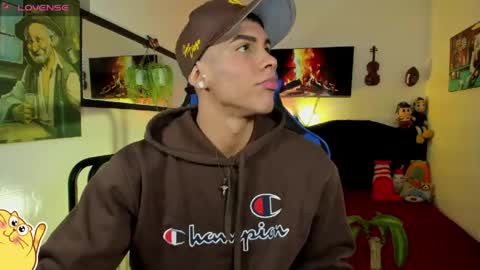 Snapshot of damian_latinxxx chatting on 30, 4, 2026 Damian online show from 30, 4, 2026