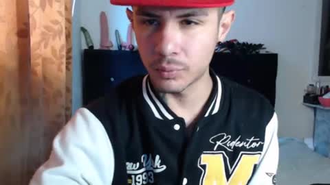 damiansexyboy69 online show from 1, 2, 2026