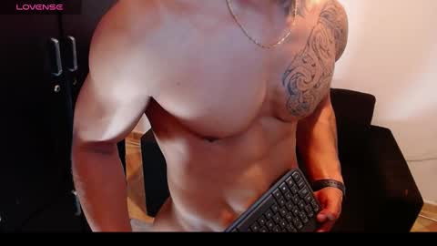 ---Taylor--- online show from 7, 3, 2025