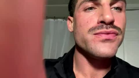 Clyde online show from 3, 2, 2026