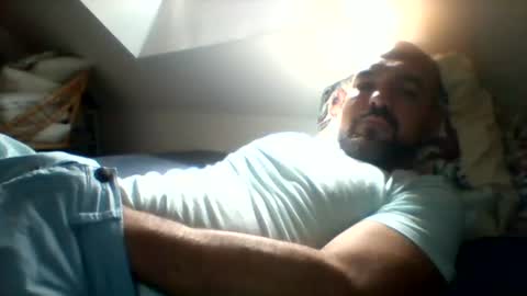 Snapshot of damocles240 chatting on 13, 6, 2026 damocles240 online show from 13, 6, 2026