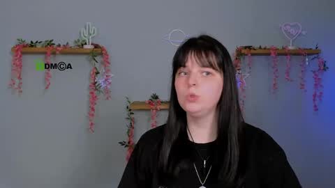 dana_cute1_ online show from 12, 5, 2026