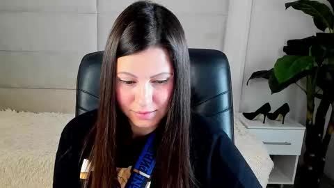 Dana Dom online show from 18, 10, 2025