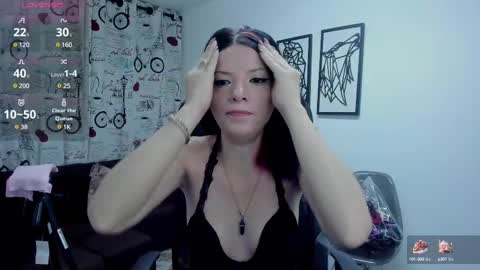 Danaa Rey online show from 3, 3, 2025