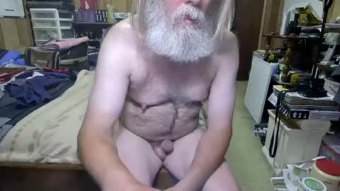 Snapshot of danagm chatting on 10, 7, 2026 Dana online show from 10, 7, 2026