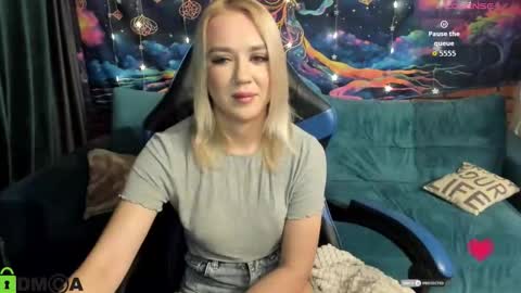 dances_queen online show from 15, 2, 2026