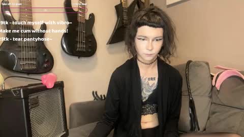 Snapshot of dandelion_sea chatting on 5, 10, 2025 dandelion_sea online show from 5, 10, 2025