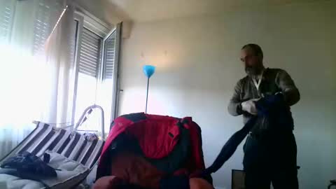 dangermousey005 online show from 5, 3, 2025