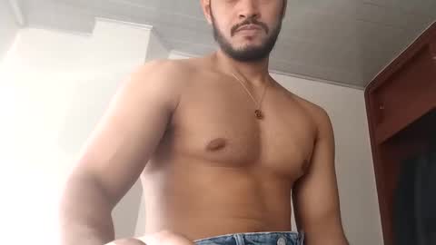 dani587378 online show from 29, 1, 2025