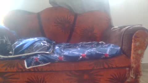 dani9821569006 online show from 9, 4, 2026