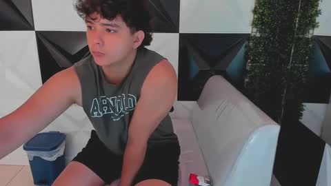 dani_cumboy online show from 12, 10, 2025