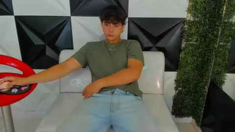 dani_cumboy online show from 13, 11, 2025