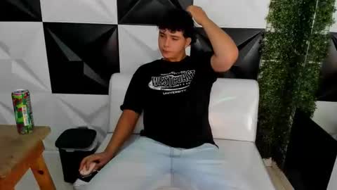 dani_cumboy online show from 28, 11, 2025