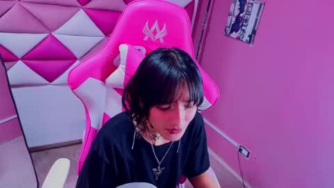 Snapshot of dani_dream chatting on 10, 9, 2025 dani_dream online show from 10, 9, 2025