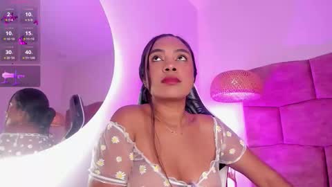   online show from 28, 11, 2025