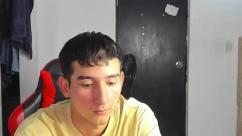 Snapshot of daniel_443 chatting on 31, 7, 2026 DANIEL online show from 31, 7, 2026