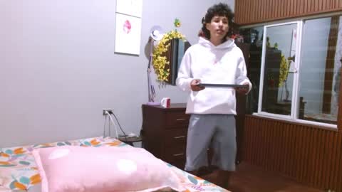 daniel_deluxx online show from 10, 4, 2026