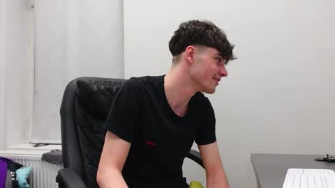 DANIEL SHAWN online show from 9, 4, 2026