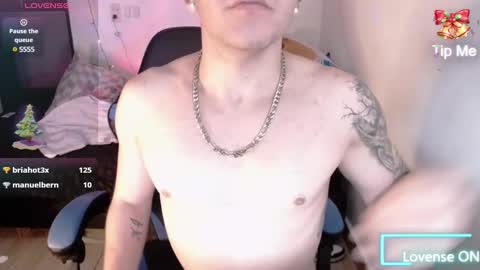 Snapshot of daniel_vargas5 chatting on 16, 12, 2024 Daniel online show from 16, 12, 2024