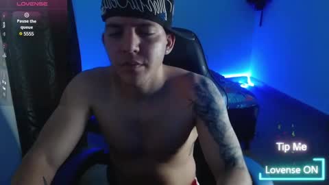 Snapshot of daniel_vargas5 chatting on 2, 2, 2025 Daniel online show from 2, 2, 2025