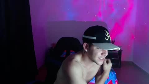 Snapshot of daniel_vargas5 chatting on 12, 3, 2025 Daniel online show from 12, 3, 2025