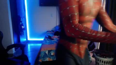 Snapshot of daniel_vargas5 chatting on 24, 10, 2025 Daniel online show from 24, 10, 2025